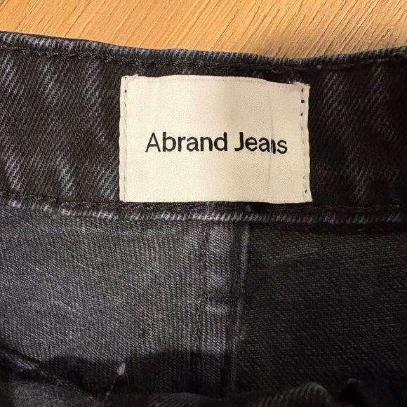 Abrand High Relaxed Short - Picture 6 of 8